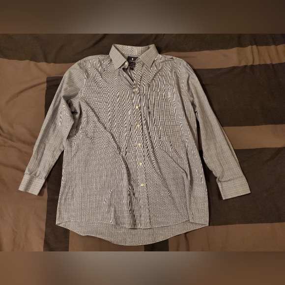 Stafford Travel Easy Care Broadcloth Long Sleeve Button Down Collared Shirt Grey - Picture 1 of 4